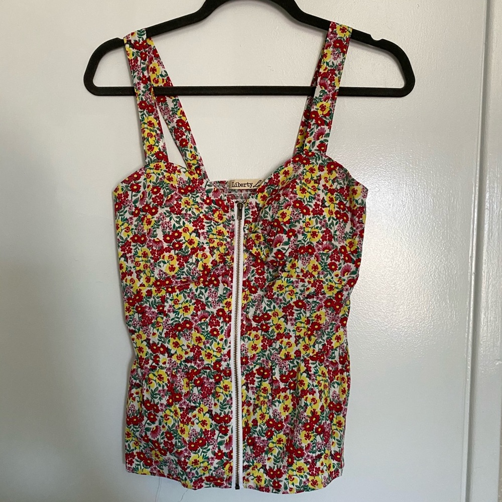 Floral top